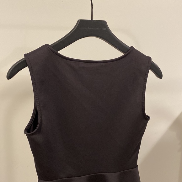 Charcoal grey peplum top - Picture 3 of 4